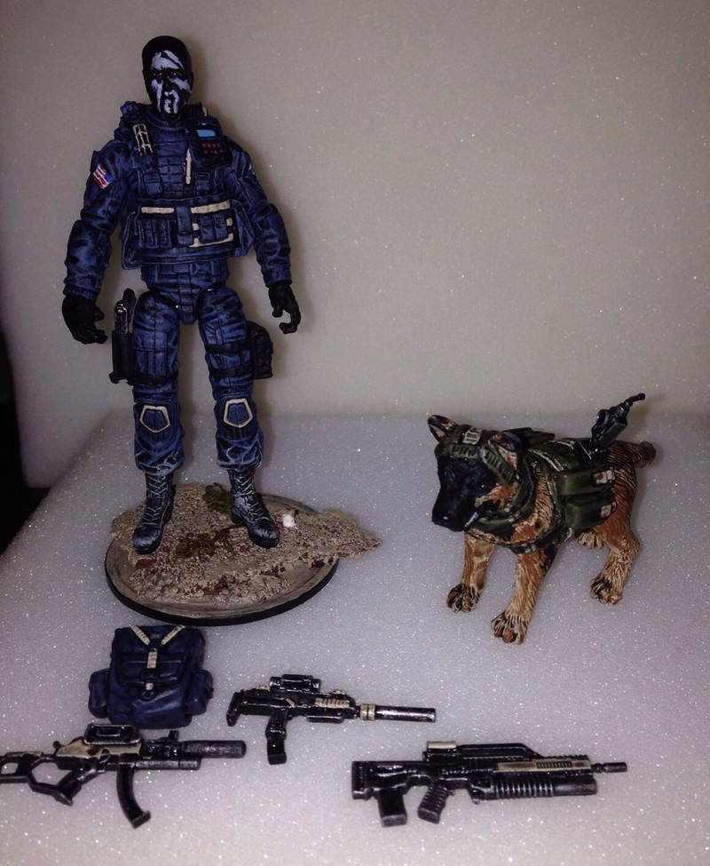 Illustration for article titled Call of Duty's Dog Gets The Action Figure He Deserves